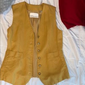 vest